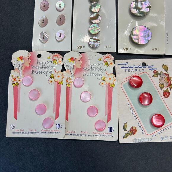 Vintage Shell Pearl Buttons New Old Stock On Original Cards 14 Full Cards - Picture 6 of 10
